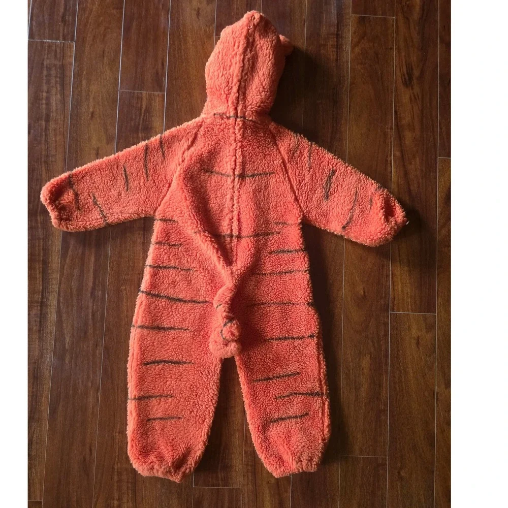 Disney Store Tigger Plush Fleece Costume Jumpsuit Kids 4-6T Orange Striped - Picture 7 of 9